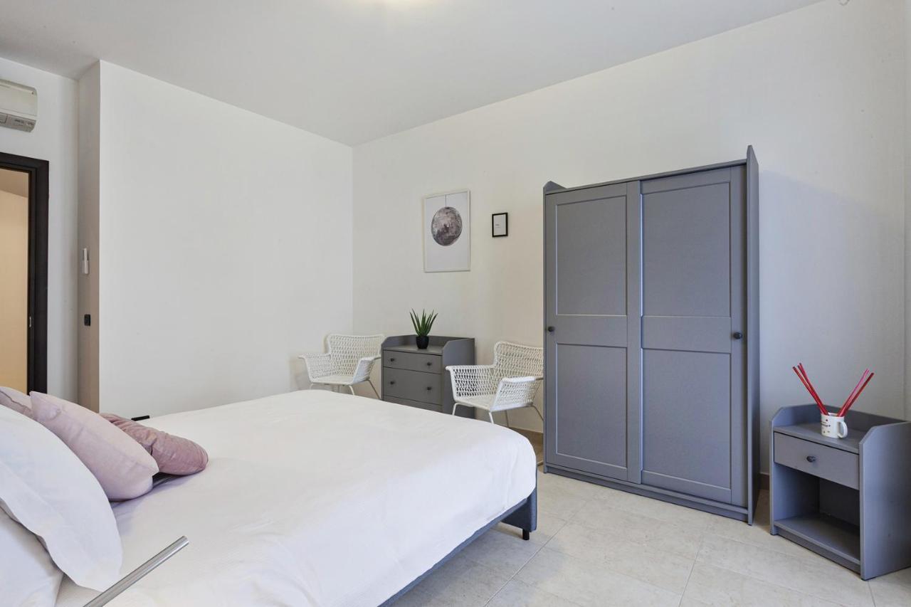 Shelley Apartments By Wonderful Italy 제노바 외부 사진